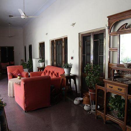 Loharu House Jaipur Bagian luar foto